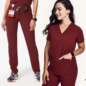 FIGS XXS SET Burgundy YOLA pants and CASMA top